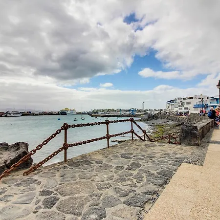 Sara Iii * Playa Blanca (Lanzarote)